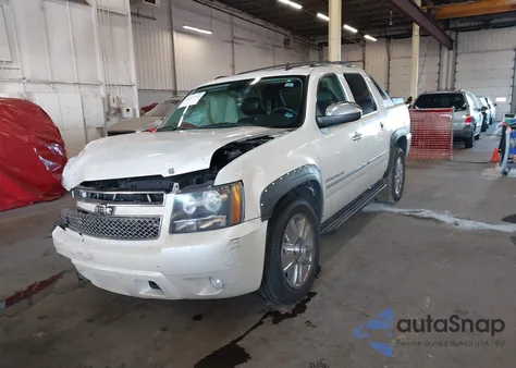 2010 Chevrolet Avalanche 1500 Ltz z USA, uszkodzony, nr VIN 3GNVKGE02AG192270